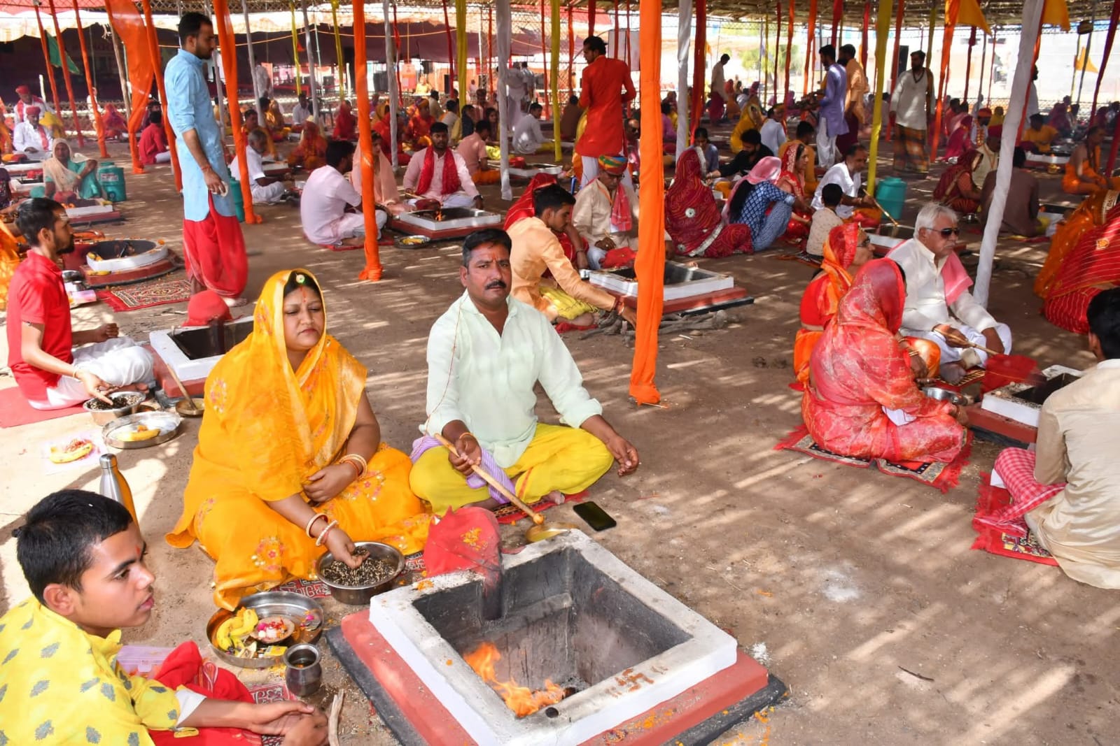 श्री जंगलेश्वर गौरी शंकर 51 कुण्डिय विश्वशांति महायज्ञ